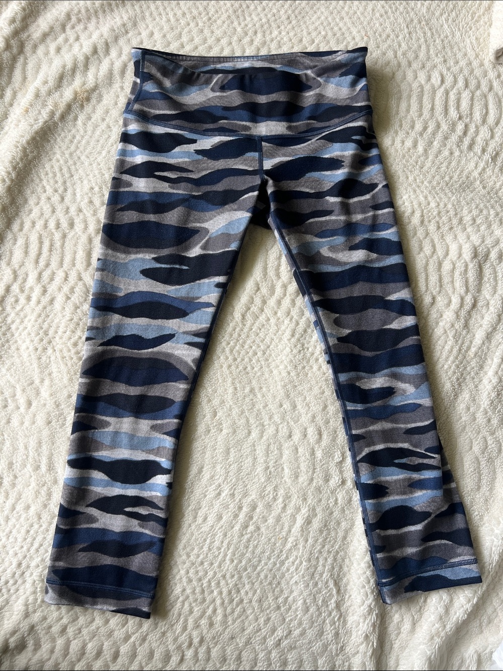 Lululemon athletica Wunder Under High Rise Capri Legging Camouflage